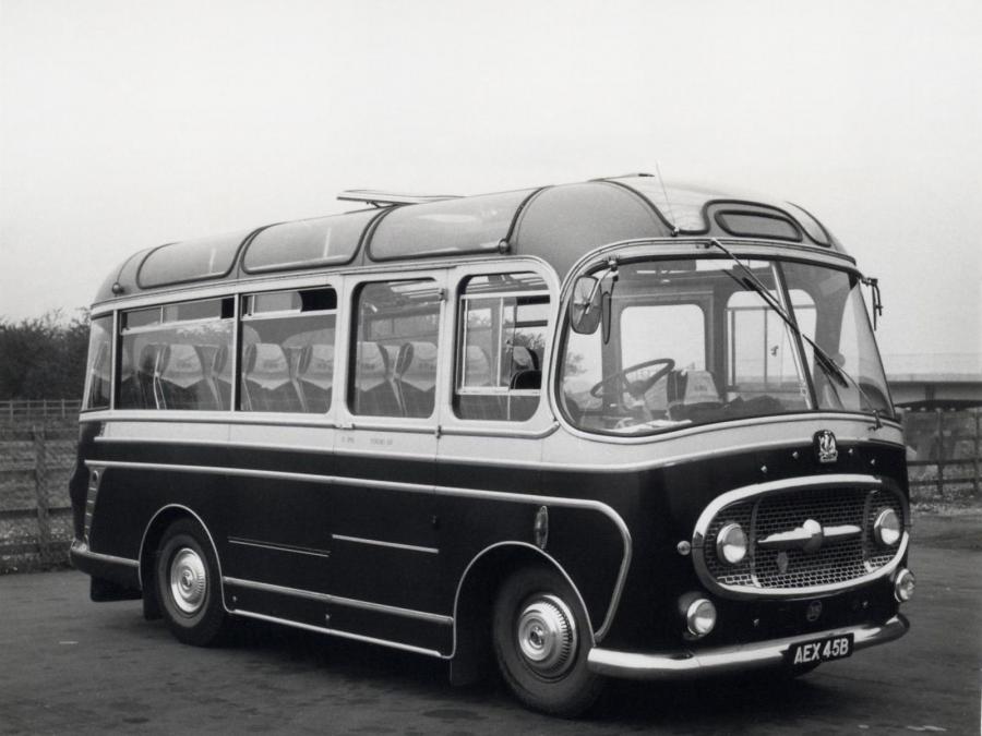  Bedford J2 Plaxton Embassy (C18F) 1964 года  (фото 2 из 2)
